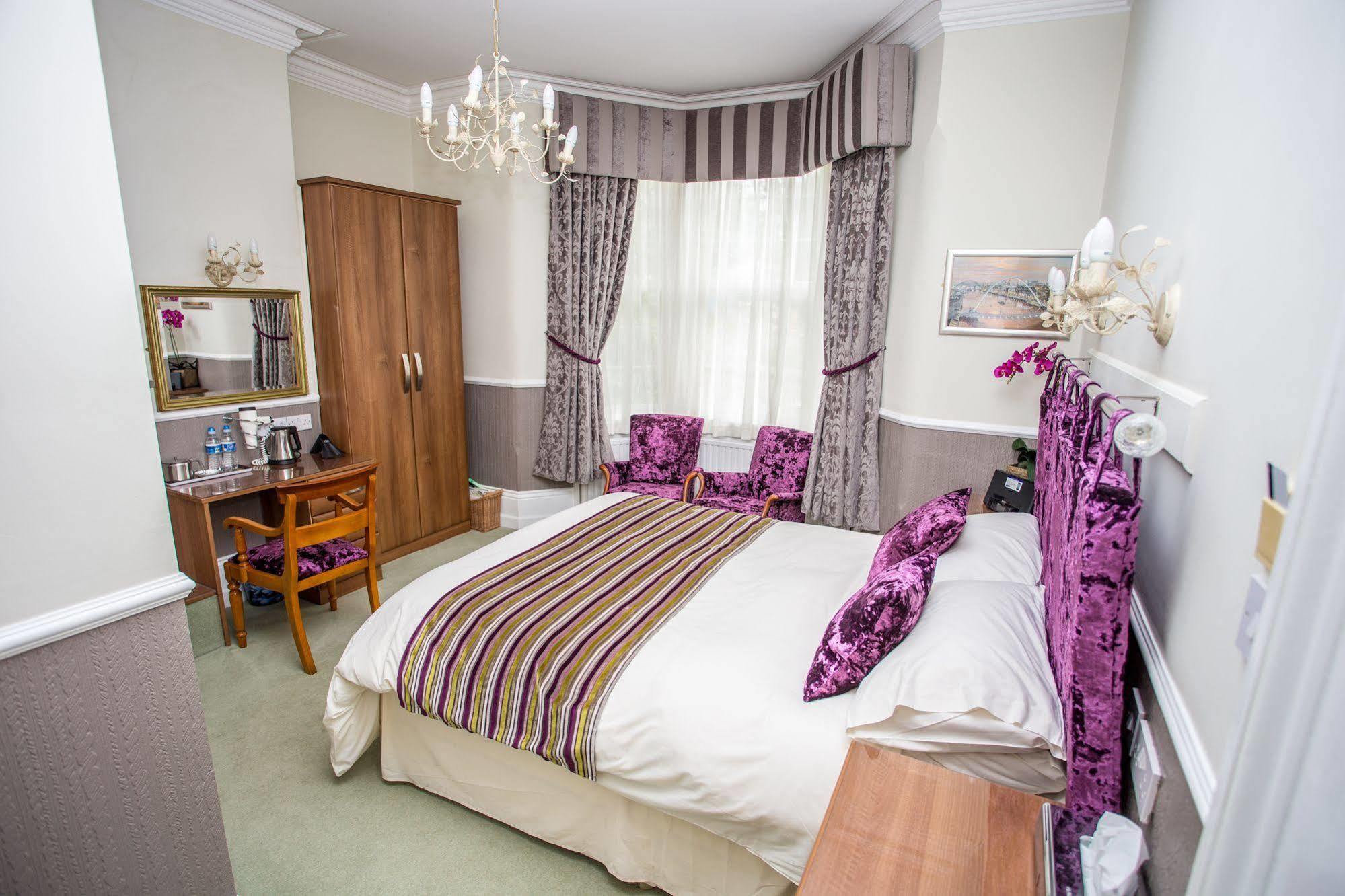 Park Lodge Guest House Whitley Bay Exteriör bild